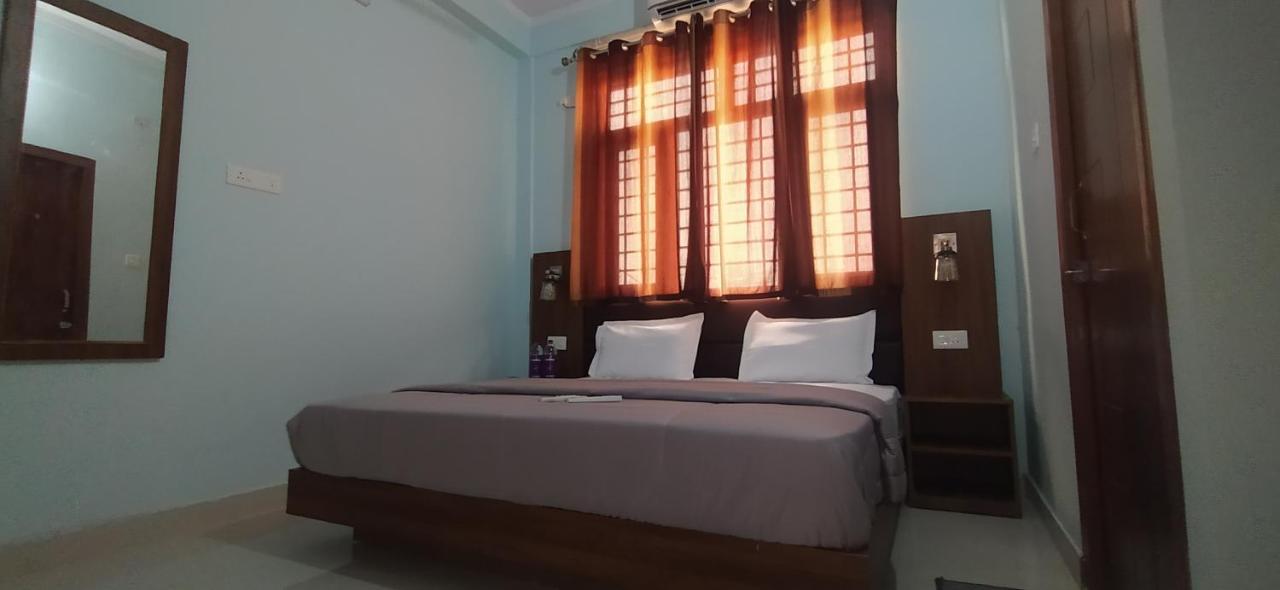 Hotel Comfort Inn Homestay Dehradun Exterior foto